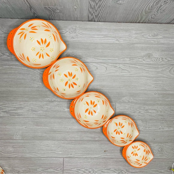 Temp-tations old world floral nesting measuring bowls with spout 5 set - Picture 4 of 10